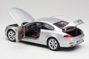 BMW 645Ci E63 Сребрист Kyosho 1:18 80430153285 Метал — снимка 5 от 8