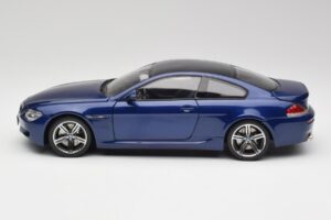 BMW M6 E63 Син Kyosho 1:18 80430413351 Метал — снимка 4 от 8