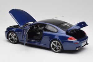 BMW M6 E63 Син Kyosho 1:18 80430413351 Метал — снимка 5 от 8
