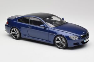 BMW M6 E63 Син Kyosho 1:18 80430413351 Метал — снимка 6 от 8