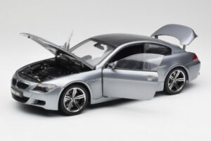 BMW M6 E63 Silver Сив Kyosho 1:18 08703GR Метал — снимка 2 от 8