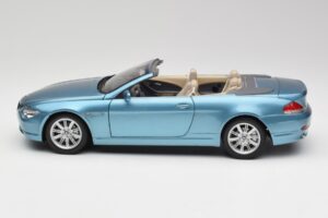 BMW 6 E64 Кабриолет Светлосин Kyosho 1:18 80430153440 Метал — снимка 4 от 8