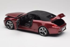 BMW M6 E64 Кабриолет Червен Kyosho 1:18 80430417423 Метал — снимка 5 от 8