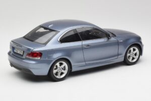 BMW 1 E82 Coupe Син Kyosho 1:18 80430427065 Метал — снимка 3 от 8