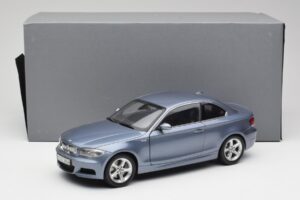 BMW 1 E82 Coupe Син Kyosho 1:18 80430427065 Метал — снимка 8 от 8