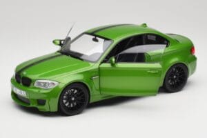 BMW Серия 1 E82 Coupe Taiga Green Metallic Minichamps 1:18 110020024 Метал — снимка 2 от 8