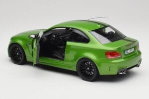 BMW Серия 1 E82 Coupe Taiga Green Metallic Minichamps 1:18 110020024 Метал — снимка 5 от 8