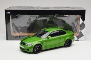 BMW Серия 1 E82 Coupe Taiga Green Metallic Minichamps 1:18 110020024 Метал — снимка 8 от 8