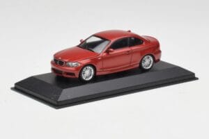 BMW 1M E82 Оранжев Minichamps 1:43 413020023 Метал — снимка 2 от 5