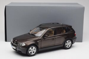 BMW X3 E83 3.0d Тъмнокафяв Металик Kyosho 1:18 80430300736 Метал — снимка 8 от 8
