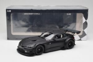 BMW Z4 E89 GT3 Мат Черен Minichamps 1:18 151122304 Метал — снимка 6 от 6