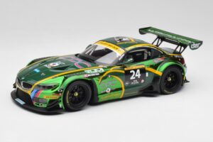BMW Z4 E89 GT3 #24 Saudi Falcons K. Al Faisal / A. Binladen Dubai 24 Hours 2013 Minichamps 1:18 151132324 Метал