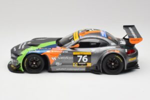 BMW Z4 E89 GT3 #76 Schubert Motorsport Dubai 24 Hours 2014 Minichamps 1:18 151142376 Метал — снимка 3 от 6