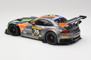 BMW Z4 E89 GT3 #76 Schubert Motorsport Dubai 24 Hours 2014 Minichamps 1:18 151142376 Метал — снимка 5 от 6