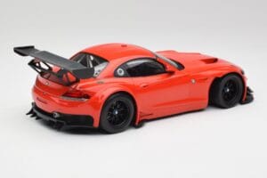 BMW Z4 E89 GT3 Червен Minichamps 1:18 151122300 Метал — снимка 2 от 6