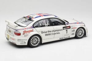 BMW E90 320si #1 A. Priaulx WTCC Champion 2006 Kyosho 1:18 80430429067 Метал — снимка 3 от 8
