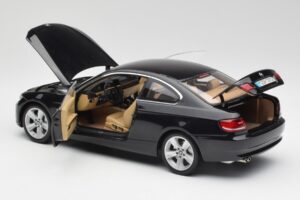BMW 3 E92 Coupe Черен Kyosho 1:18 80430407222 Метал — снимка 5 от 8