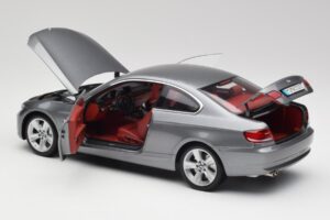 BMW 330i E92 Coupe Сив Металик Kyosho 1:18 80430407220 Метал — снимка 5 от 8