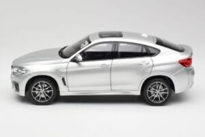 BMW X6 M F86 Сребрист Norev 1:18 183200 Метал — снимка 4 от 8