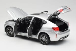 BMW X6 M F86 Сребрист Norev 1:18 183200 Метал — снимка 5 от 8