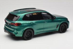 BMW X5 M G05 Competition Isle of Man Green GT Spirit 1:18 GT490 Смола — снимка 2 от 6