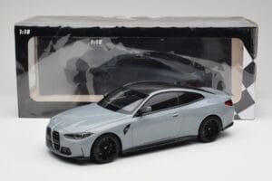 BMW M4 G82 Brooklyn Сив Minichamps 1:18 155020124 Метал — снимка 6 от 6