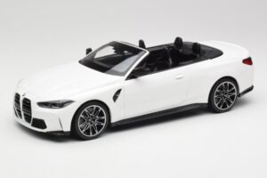 BMW M4 G82 Кабриолет Alpine White Minichamps 1:18 155021031 Метал