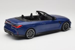 BMW M4 G82 Кабриолет Frozen Portimao Blue Minichamps 1:18 155021030 Метал — снимка 2 от 6