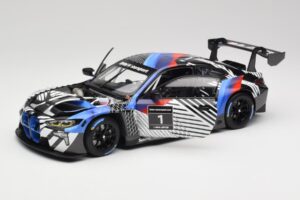 BMW M4 GT3 G82 #1 Test Version 2021 Minichamps 1:18 113222003 Метал — снимка 2 от 8