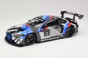 BMW M4 GT3 G82 #1 Test Version 2021 Minichamps 1:18 113222003 Метал