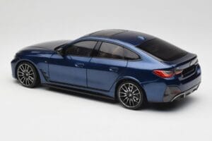 BMW i4 M50 G26 Portimao Blue Minichamps 1:18 110023012 Метал — снимка 7 от 8