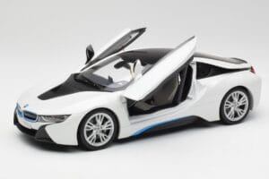BMW i8 Crystal Бял Paragon 1:18 80432336841 Метал — снимка 2 от 8