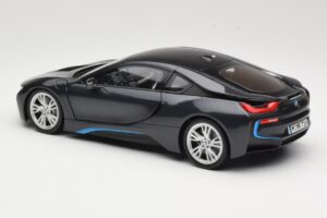 BMW i8 Sophisto Grey Minichamps 1:18 80432336842 Метал — снимка 7 от 8
