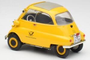 BMW Isetta 250 Deutsche Bundespost Revell 1:18 925 Метал — снимка 7 от 8