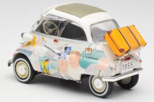 BMW Isetta 250 Revell 1:18 8828 Метал — снимка 7 от 8