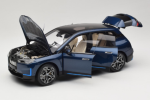 BMW iX Blue Metallic Minichamps 1:18 110023100 Метал — снимка 2 от 8