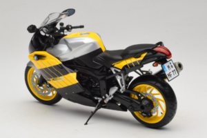 BMW K1200S Жълт Черен Minichamps 1:10 80430309224 Метал — снимка 7 от 8