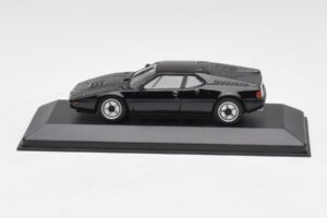 BMW M1 Черен Minichamps 1:43 940025021 Метал