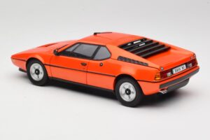 BMW M1 Оранжев Minichamps 1:18 80432411549 Метал — снимка 7 от 8