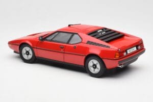 BMW M1 Червен Norev 1:18 183220 Метал — снимка 7 от 8
