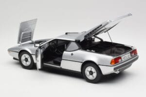 BMW M1 Сребрист Металик Norev 1:18 183226 Метал — снимка 5 от 8