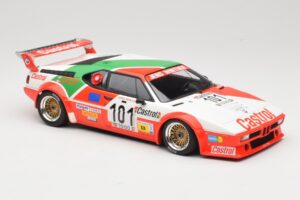 BMW M1 Winther Racing K. Winther / D. Mercer 24 Hours of Le Mans 1984 Minichamps 1:18 155842901 Метал — снимка 4 от 6