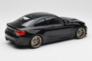 BMW M2 CS F87 Черен Металик Със Златни Джанти Minichamps 1:18 155021021 Метал — снимка 2 от 6