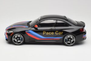 BMW M2 F87 Pace Car Minichamps 1:18 155026106 Метал — снимка 3 от 6