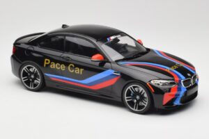 BMW M2 F87 Pace Car Minichamps 1:18 155026106 Метал — снимка 4 от 6