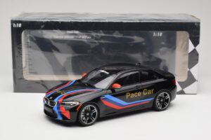 BMW M2 F87 Pace Car Minichamps 1:18 155026106 Метал — снимка 6 от 6