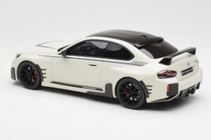BMW M2 G87 M Performance Бял GT Spirit 1:18 GT476 Смола — снимка 5 от 6