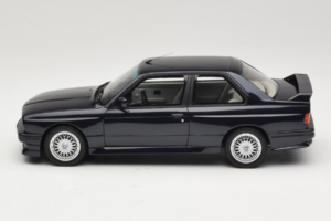 BMW M3 E30 Europameister Macau Blue Otto 1:18 OT1216 Метал — снимка 3 от 6
