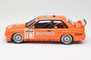 BMW M3 E30 #20 Jagermeister W. Gardner DTM 1992 Minichamps 1:18 180922020-O Метал — снимка 4 от 8