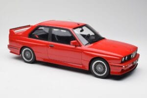 BMW M3 E30 Sport Evolution Червен Otto 1:12 G033 Смола — снимка 4 от 6